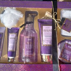 7 Piece ARGAN OIL AND Shea BUTTER SET