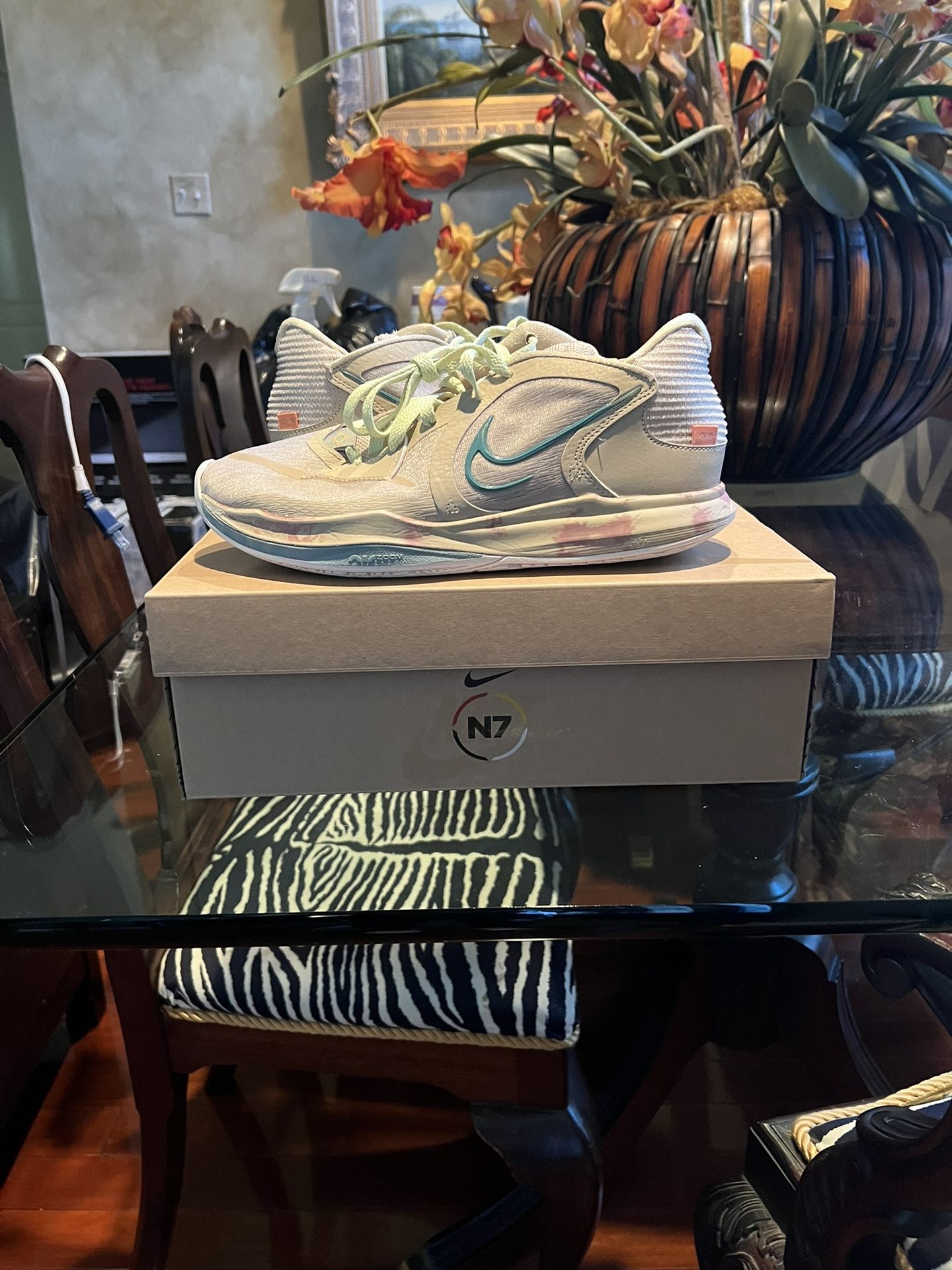 Kyrie Low 5 N7