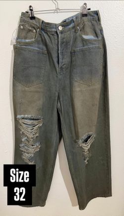 BALENCIAGA DISTRESSED BAGGY JEANS NEW COLLECTION