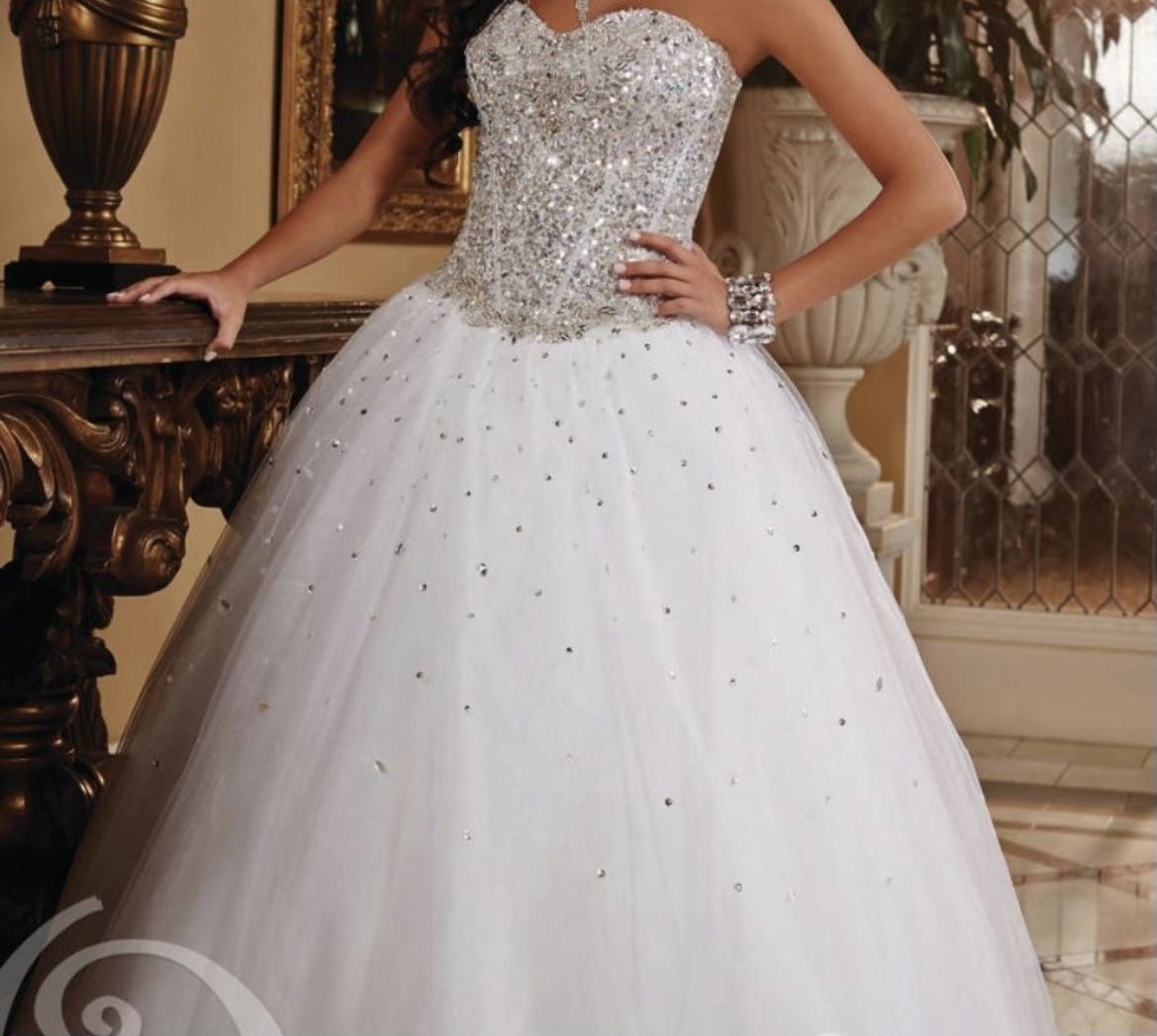 Princess Wedding Dress - New with Tags, Embroidered Bodice and Long Train