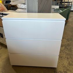 NEW - 3-Drawer White Wood Chest of Drawers Bedside Table Storage Dresser Freestanding Cabinet 30 in.