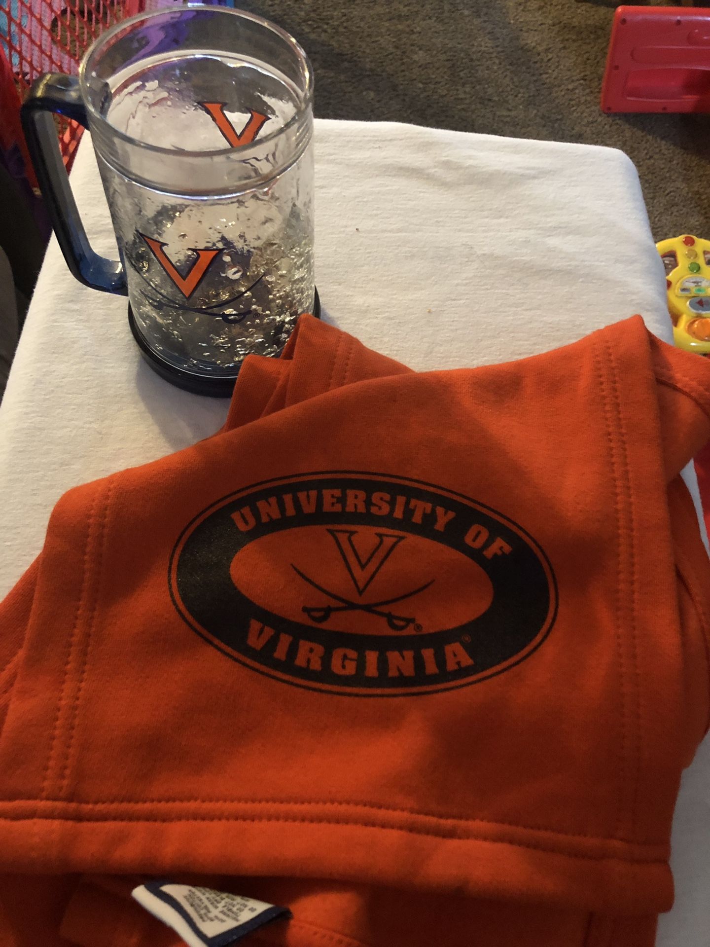 University of Virginia gift set