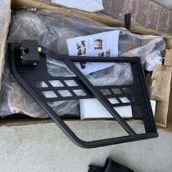 2023 Jeep Wrangler Tube Doors