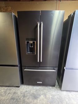 REFRIGERATOR  KICHENAID  FRENCH DOOR BLACK STAINLESS STEEL COUNTER DEPTH 