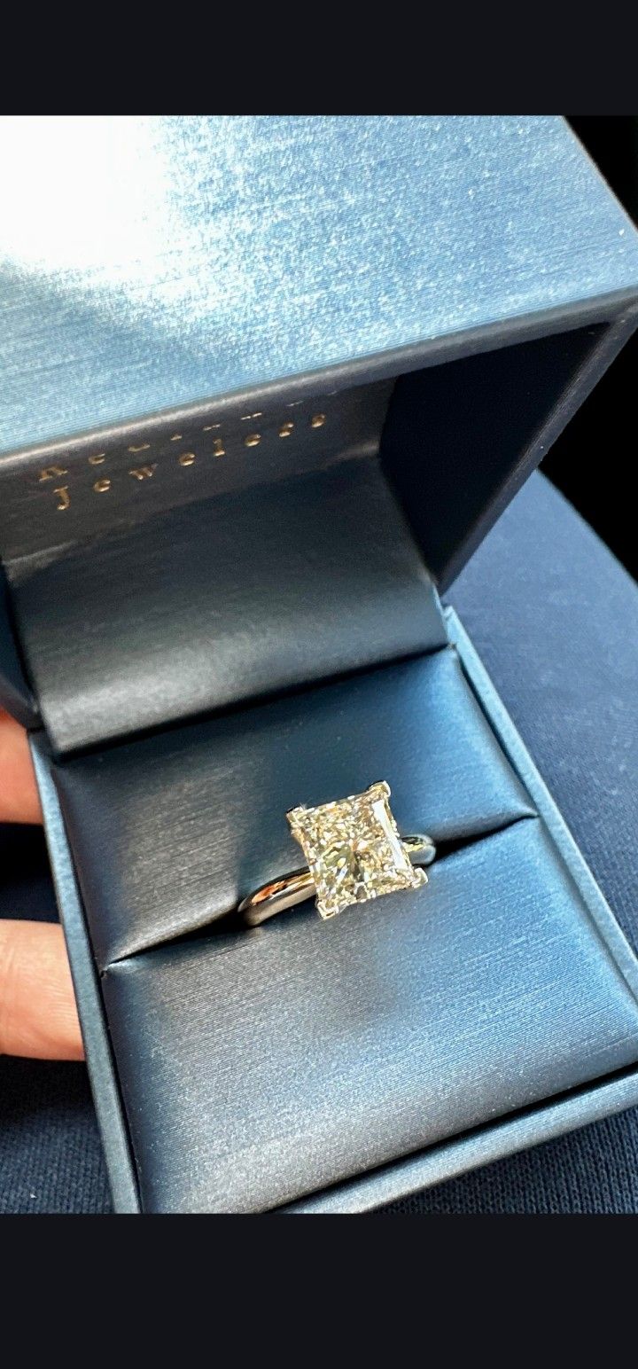 3.5 CT. Lab Princess Cut Daimond W/ Two Tone Band, White Gold Prongs/Gold Band