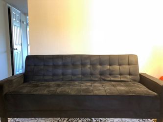 Black sofa,excellent condition,just 6 months used,almost new