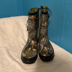 Water Boots