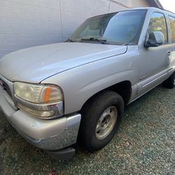 2004 GMC Yukon