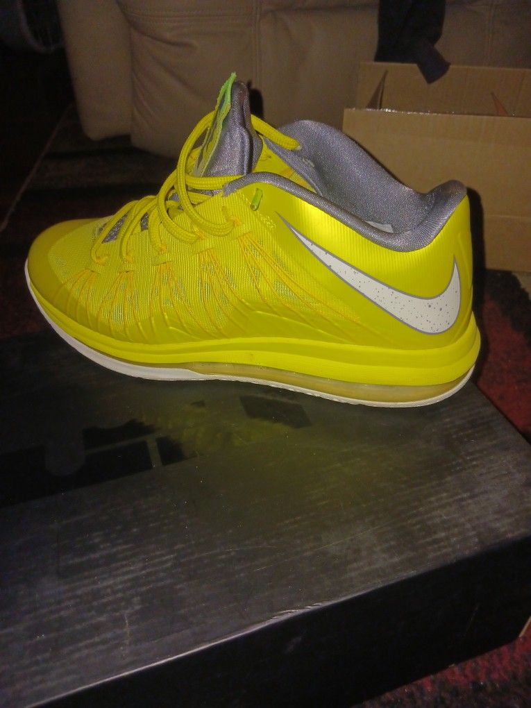 Nike Lebron X (Sonic Yellow, Taxi) Size 10