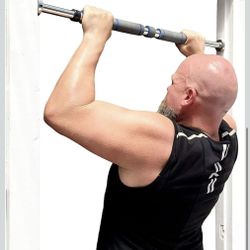 Garren Fitness Maximiza Pull Up Bar for Doorway - 27 to 39 Inches Adjustable Width Pullup Bar/Chin up Bar with 1-Sets of Screw-in Heavy-Duty Door-Moun