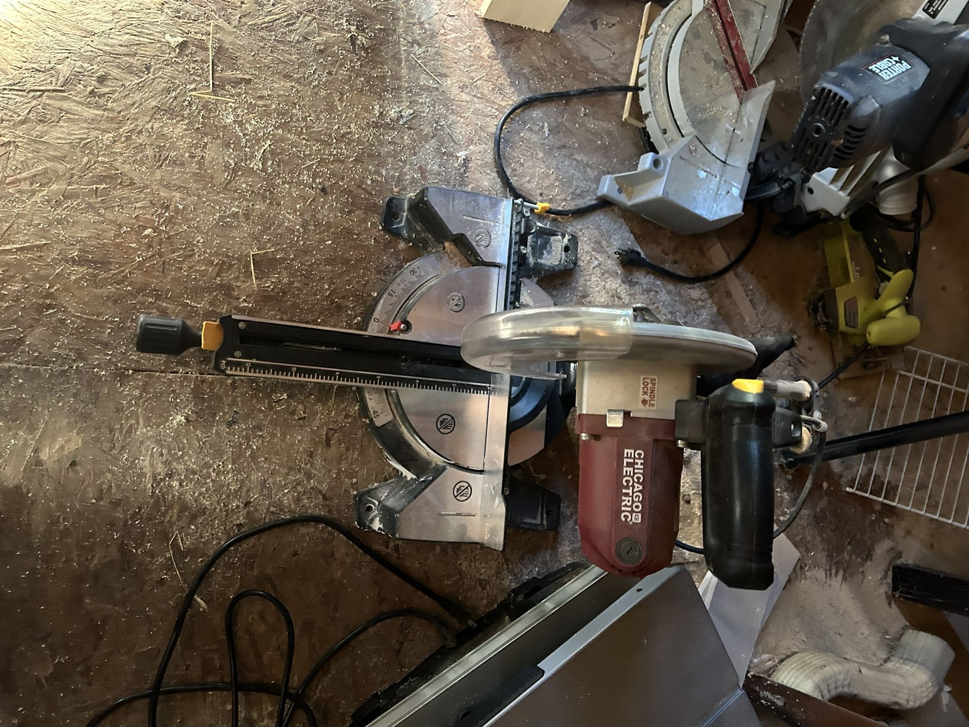 Compound Mitre Saw