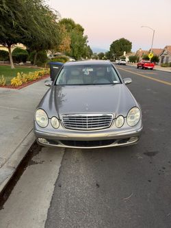 2004 Mercedes-Benz E-Class