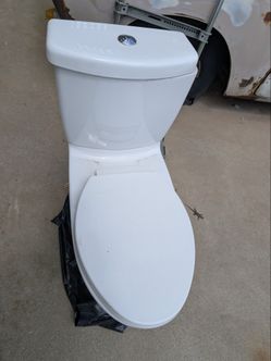 Toto toilet
