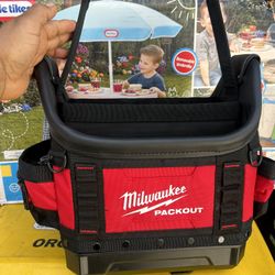 Milwaukee PACKOUT 10 in. Structured Tote Like New 
