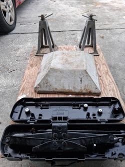 Oem  2019 F150 Jack And Jack Stands 