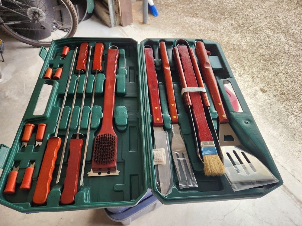 Outdoor Grill Set