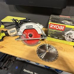 Ryobi Power Tools Set 