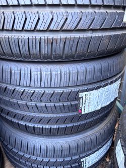 Yokohama Geolandar X-CV 315/35R21 Tires