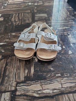 Kid Sandles