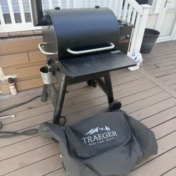 Traeger Pellet Grill Smoker BBQ