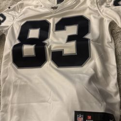 Brand New Darren Waller White Medium Raiders Jersey Stitched Version Jersey