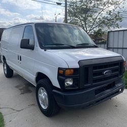 2008 Ford E-250