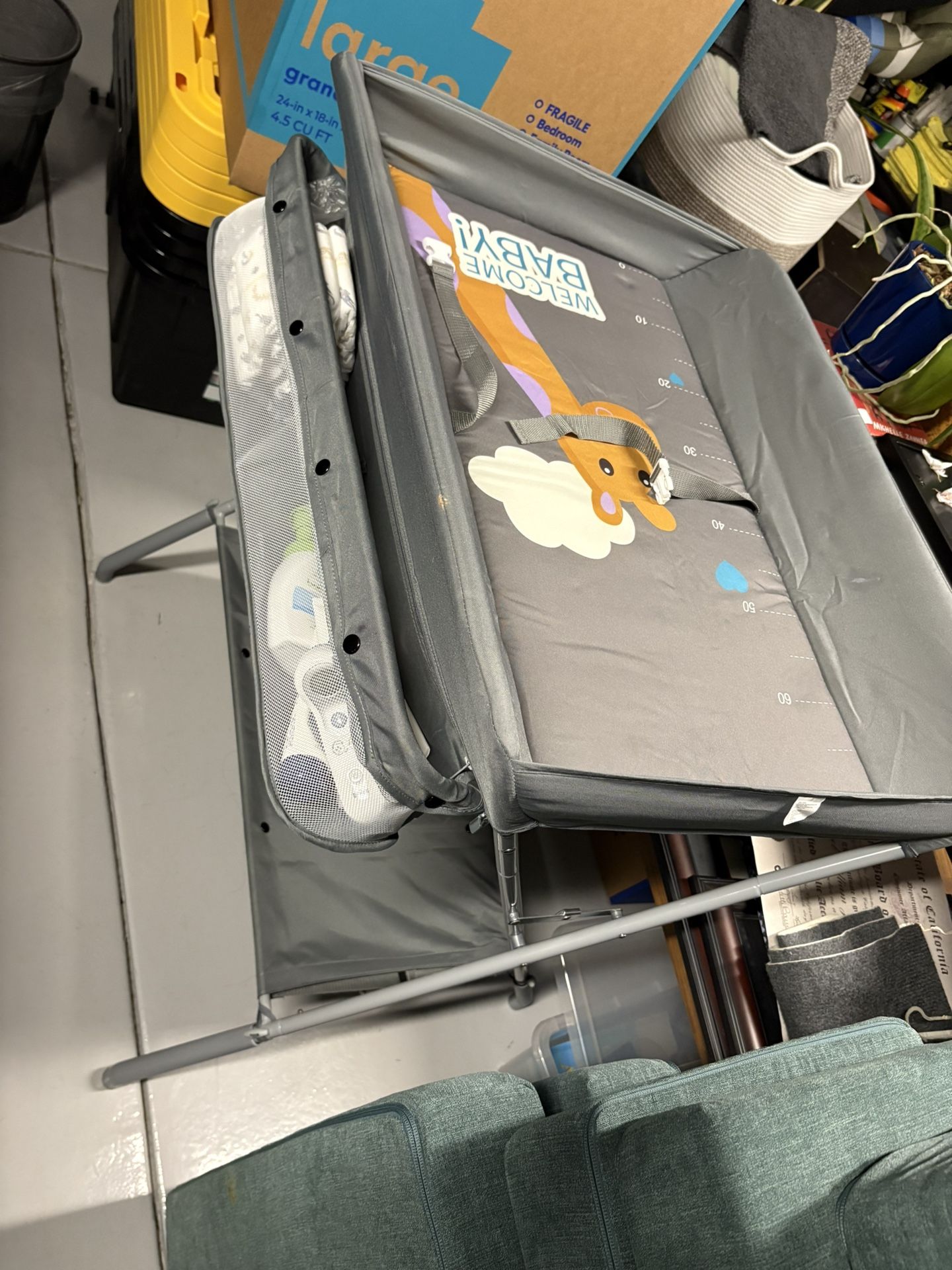 Egree Baby Changing Table Portable Folding Diaper Changing Station with Wheels
