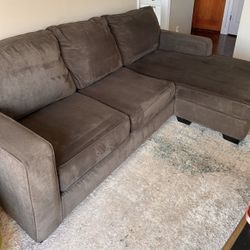 Sectional Sofa Couch *Delivery Available*