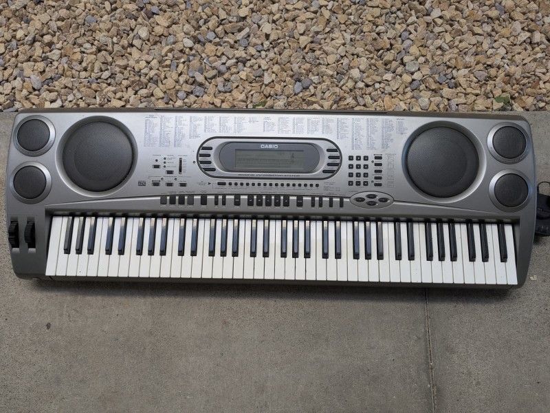 Casio Wk 1800 Keyboard