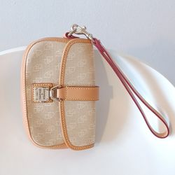 Women's Dooney & Bourkey Wallet 