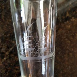 Stemware with etched sailboat, set of four