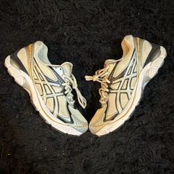 ASIC Gt- 2160  “Cream Pure Silver Gold”  Size Men’s 9.5 