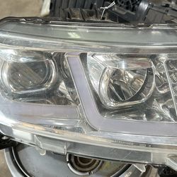11-13 Jeep Grand Cherokee [Halogen Model] LED DRL Projector Headlights - Chrome / AmberRIHT SIDE