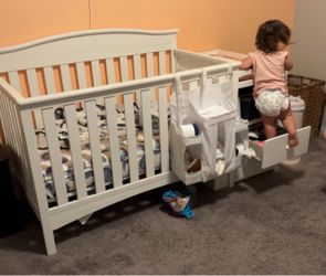 Crib with drawers and changing station