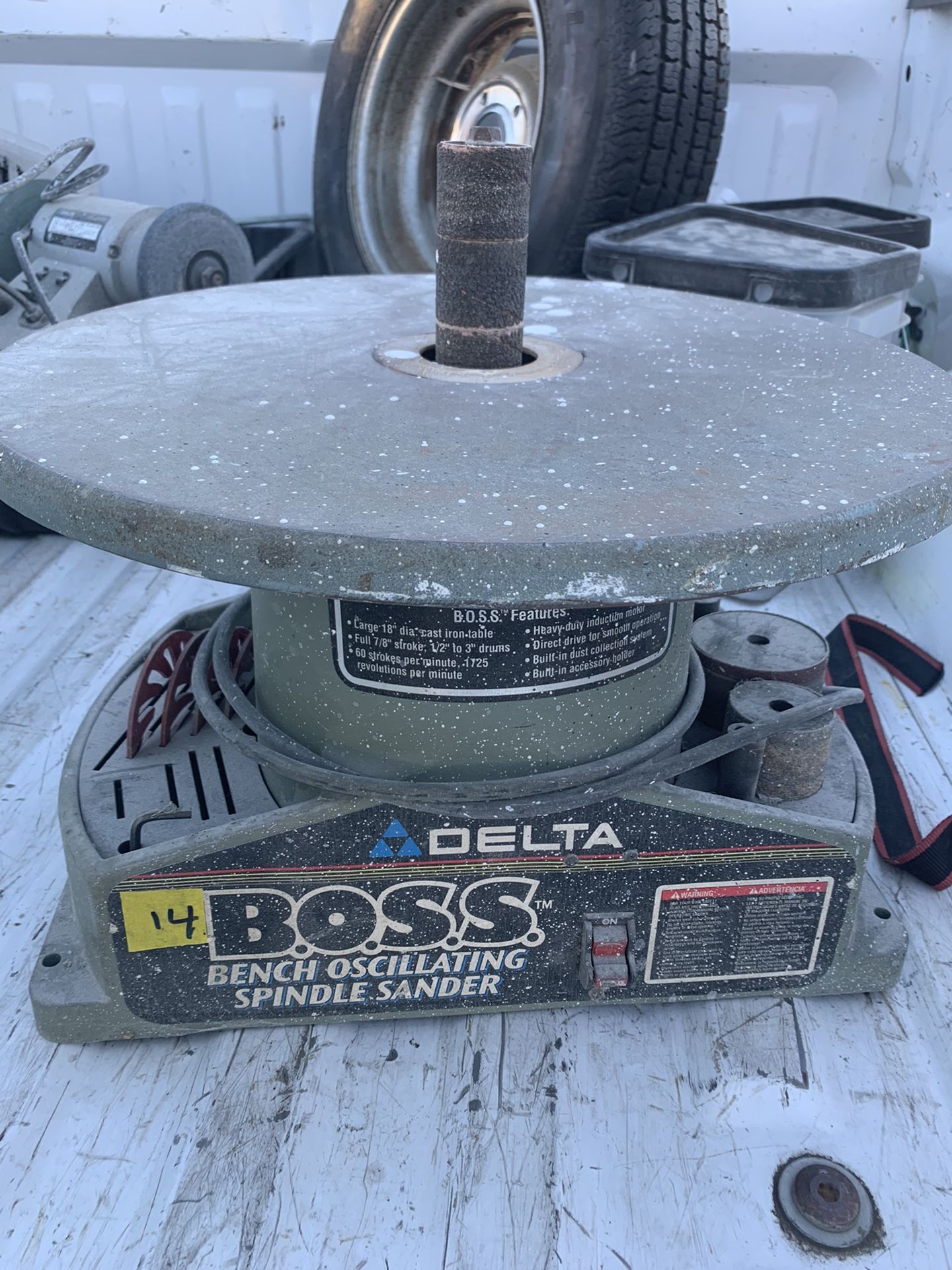 Delta BOSS Bench Oscillating Spindle Sander