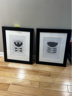 Black and white prints set of 2