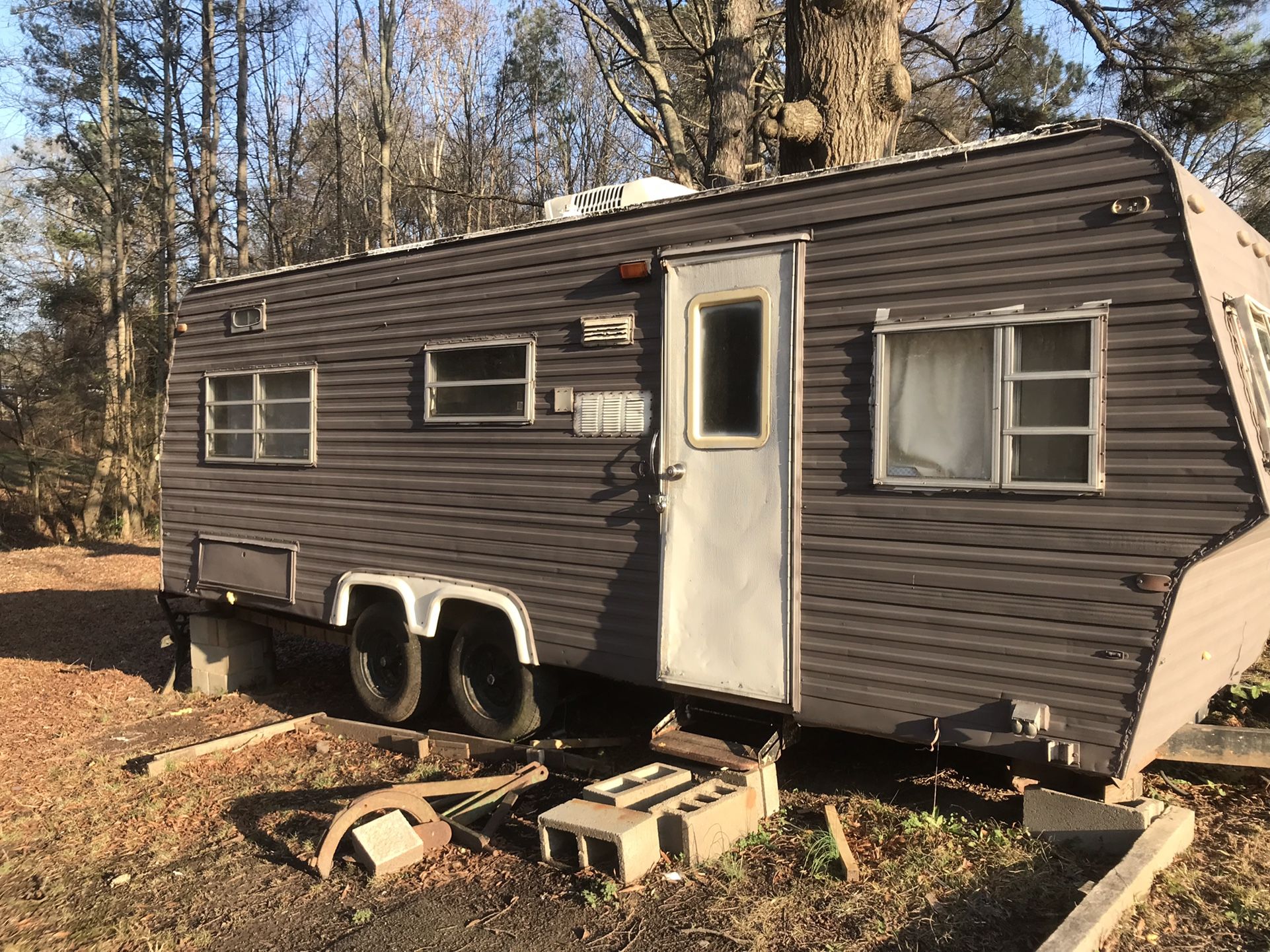 Camper