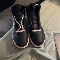 Adidas Hoops Mid 2.0