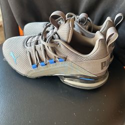 Puma Size 4 