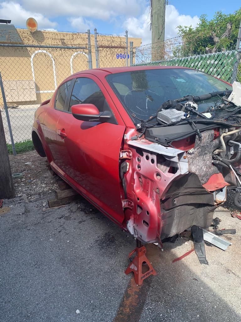 2005 Mazda R8 Parts