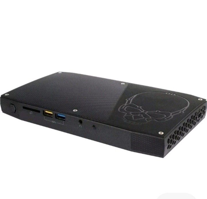INTEL NUC Scull CANYON 6I7KYK