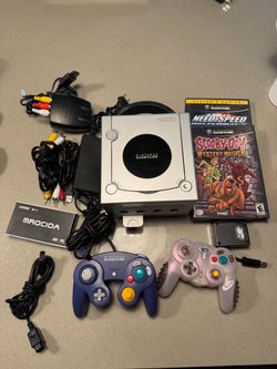 Platinum Silver Nintendo GameCube Bundle - Ready to Play! (2 Controllers + 2 Games)