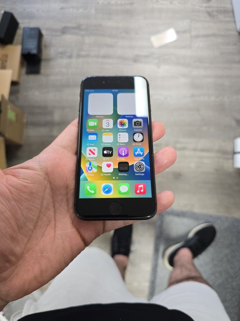 Iphone 8**64gb Unlock ANY Sim