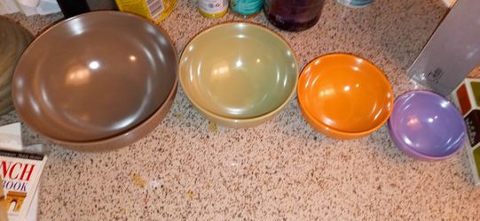 Plastic bowls