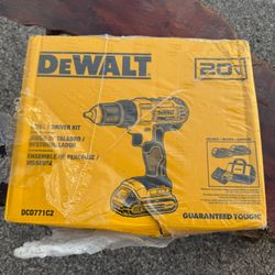 DeWalt Brushless 20 Volt Battery Charger And Drill