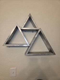 Shelving with mounting brackets