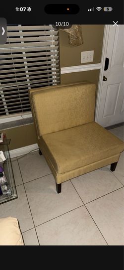 Modern Beige Accent Chair with Wood Legs