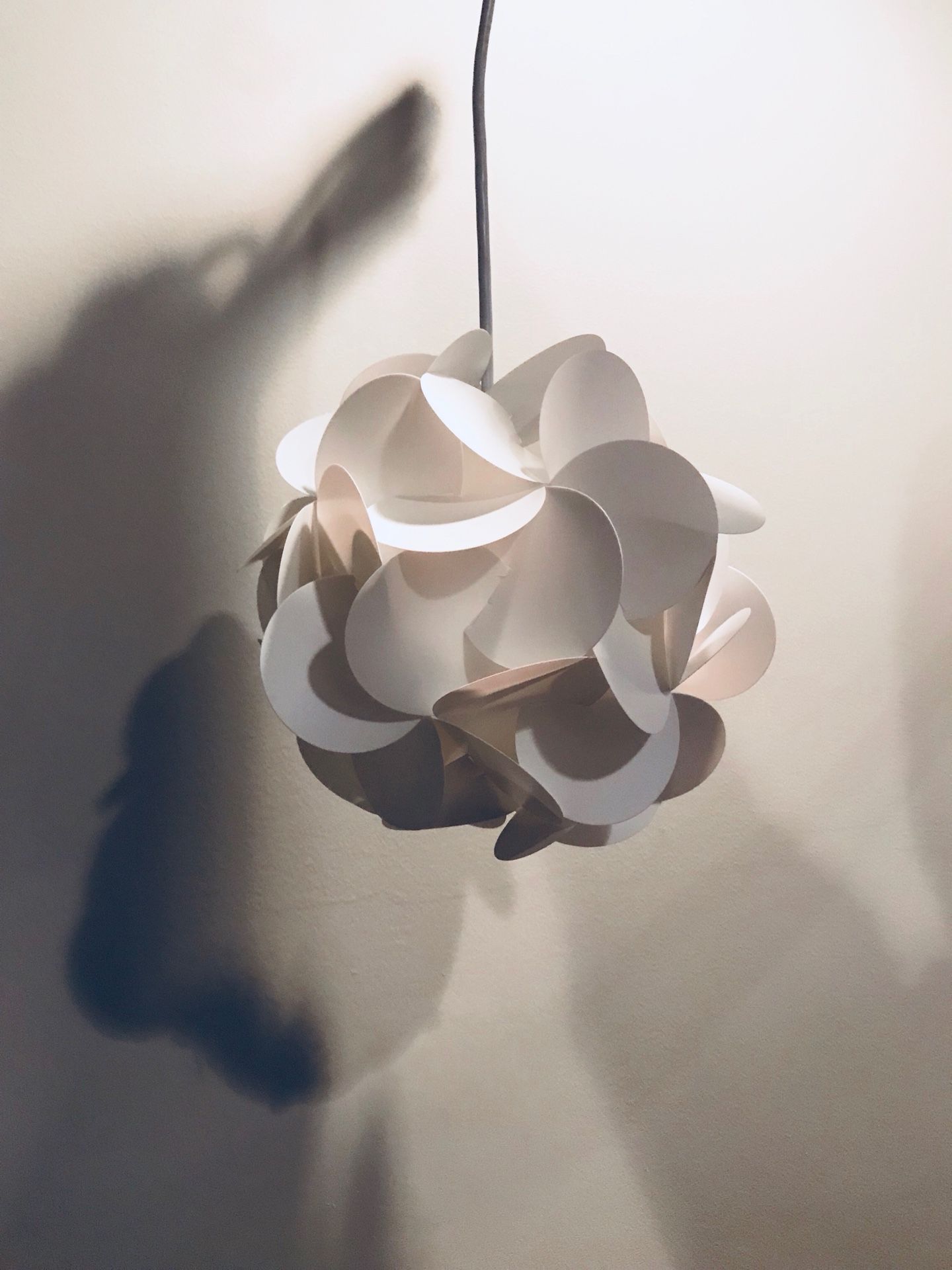 IKEA KNAPPA Lotus Flower Pendant Lamp for Sale in Miami, FL - OfferUp