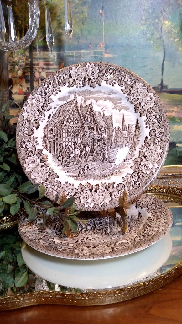 Vintage Plates 
