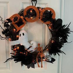 BOO Halloween Wreath 